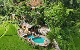 Pu Luong Riverside Lodge